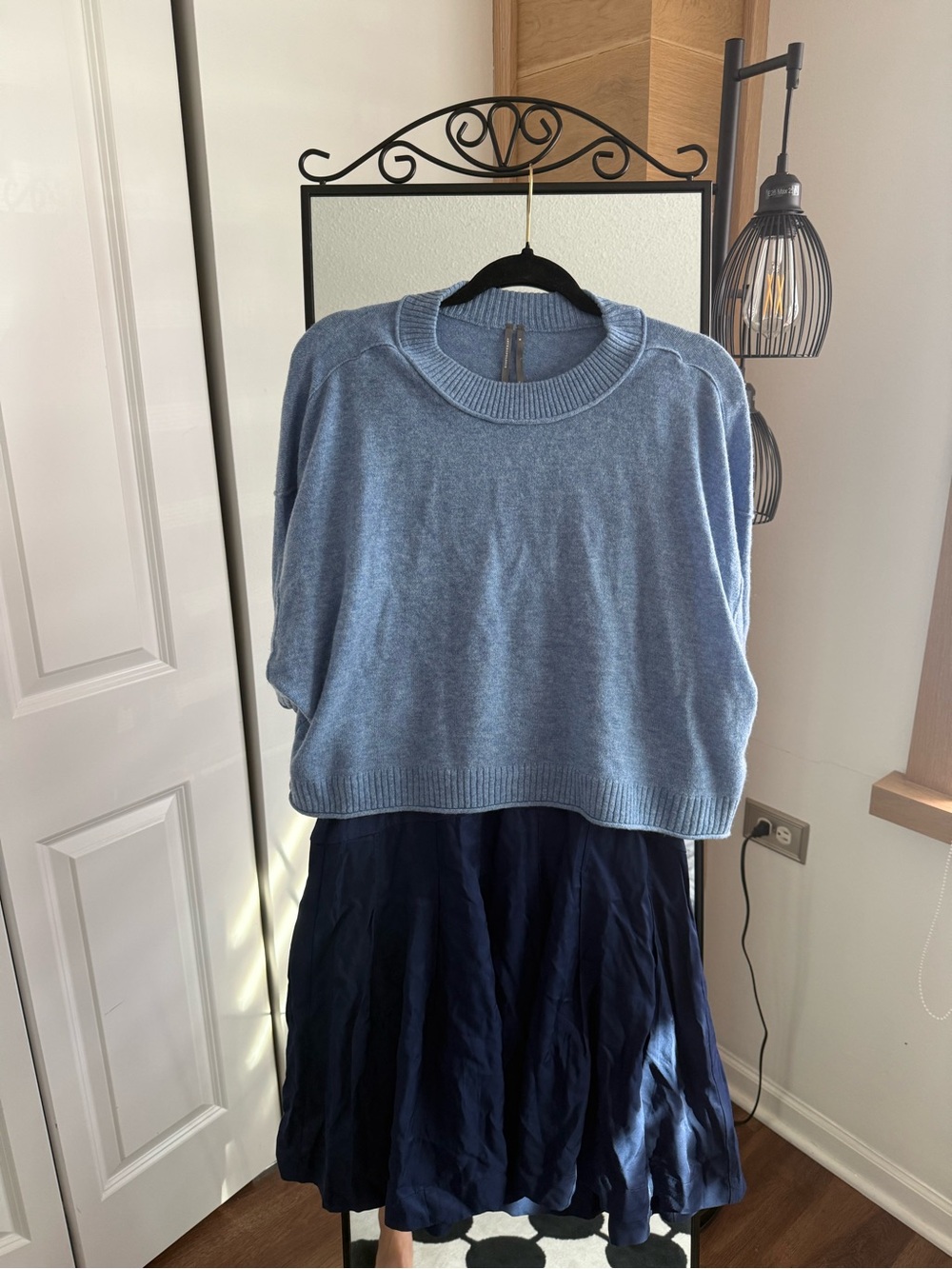 Anthropologie Two-Piece sweater drees set in navy blue Size M ,Brand New